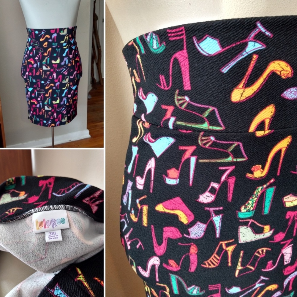 🦄 NWOT HTF Shoe print Cassie pencil skirtn
